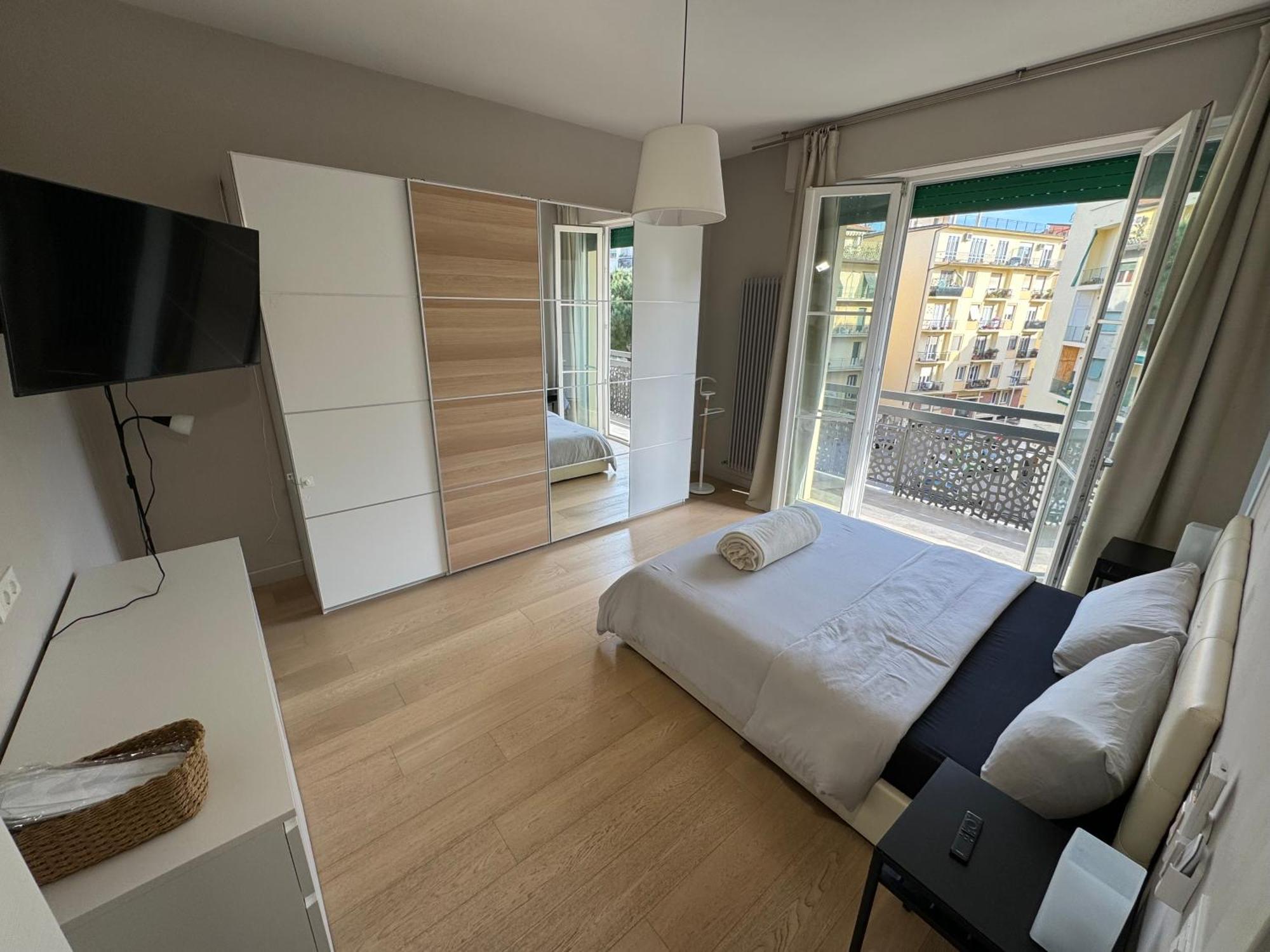 Florence Modern Apartment Self Check-In エクステリア 写真